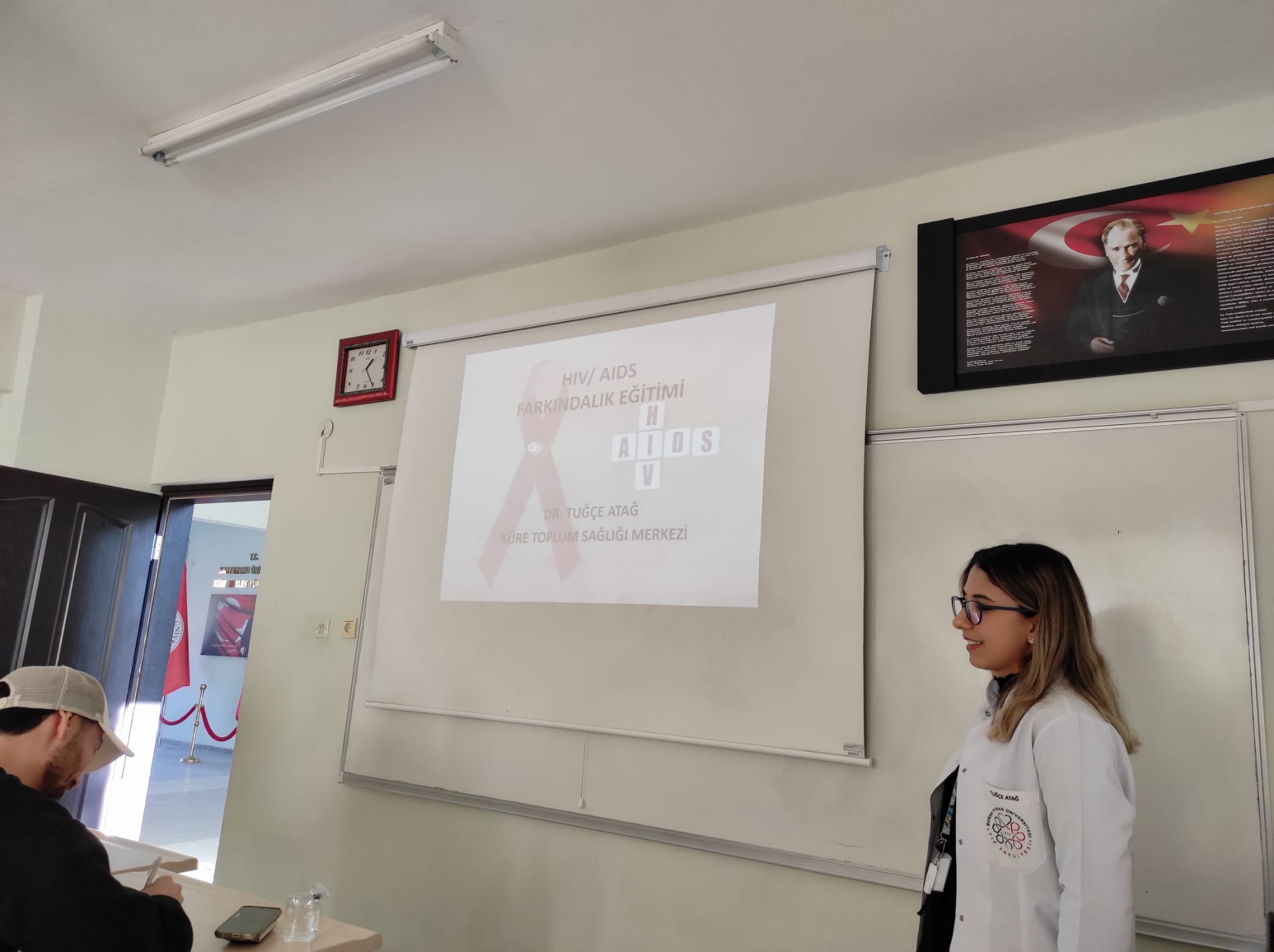Meslek Yüksekokulumuzda AIDS/HIV ve TÜBERKÜLOZ Farkındalık Eğitimi!